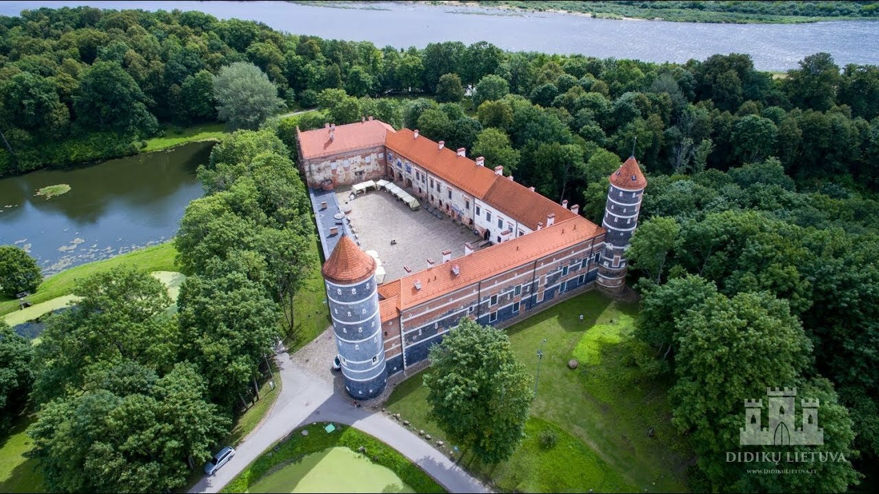 Замок Панемуне